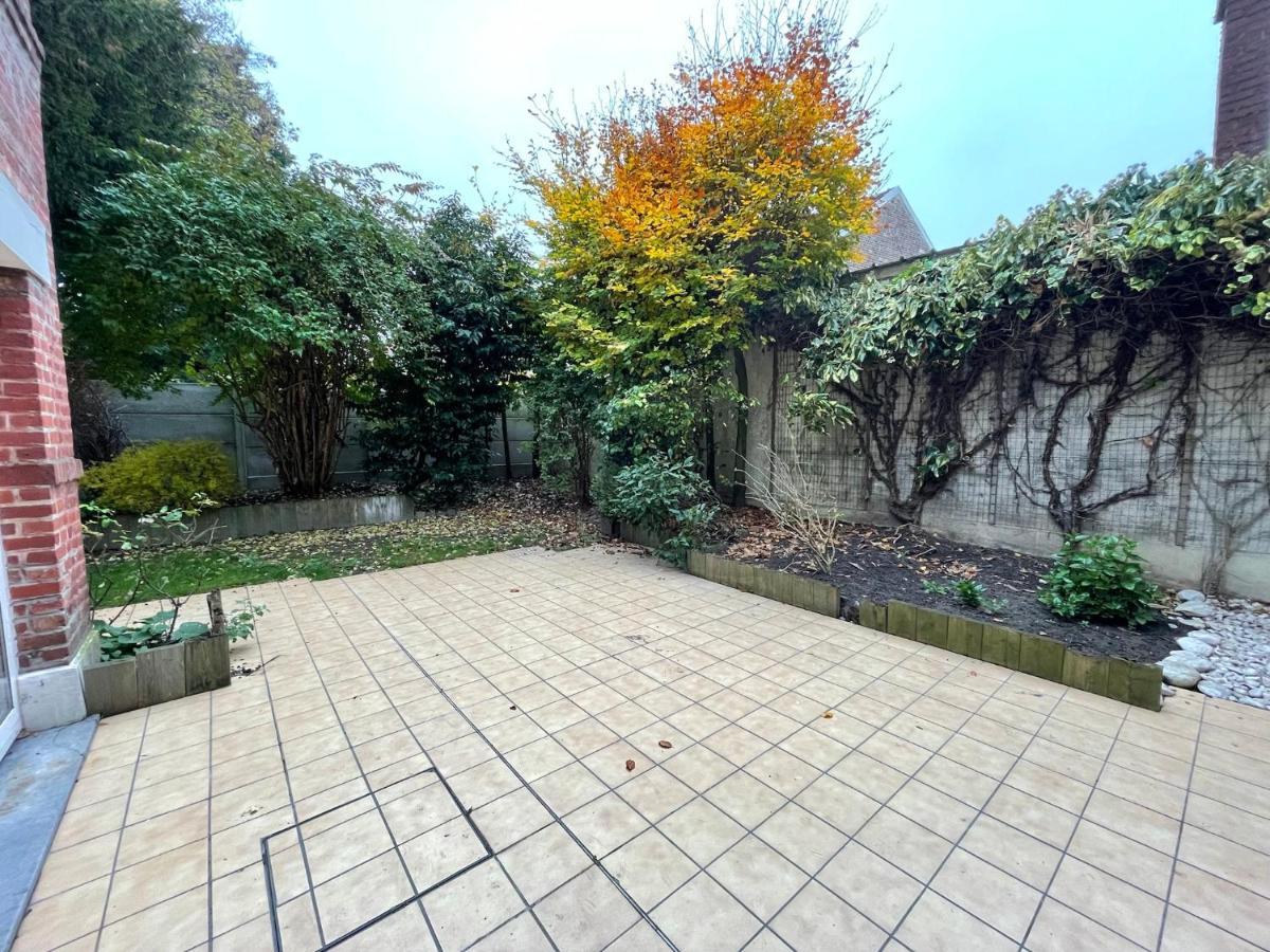 Residence Croix D'Anzin 瓦朗西纳 外观 照片