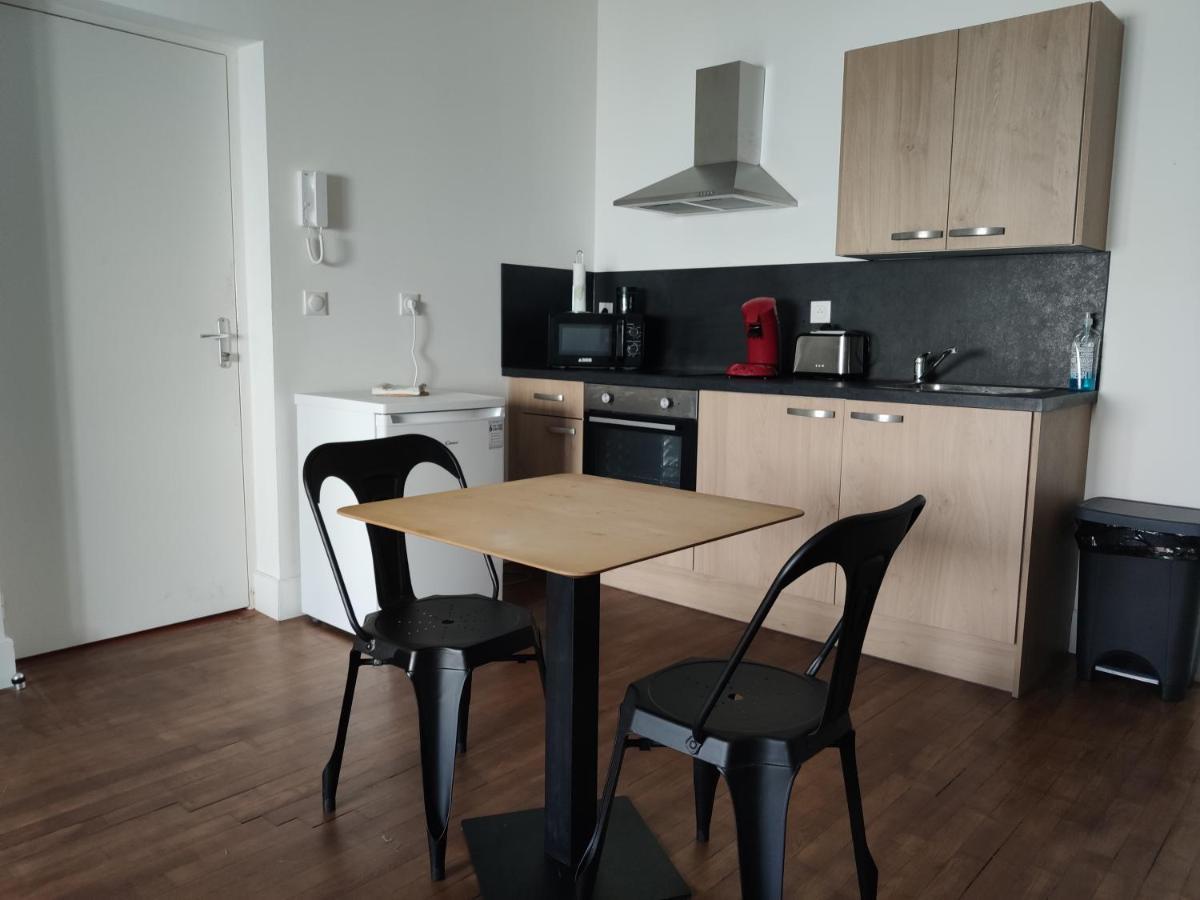 Residence Croix D'Anzin 瓦朗西纳 外观 照片